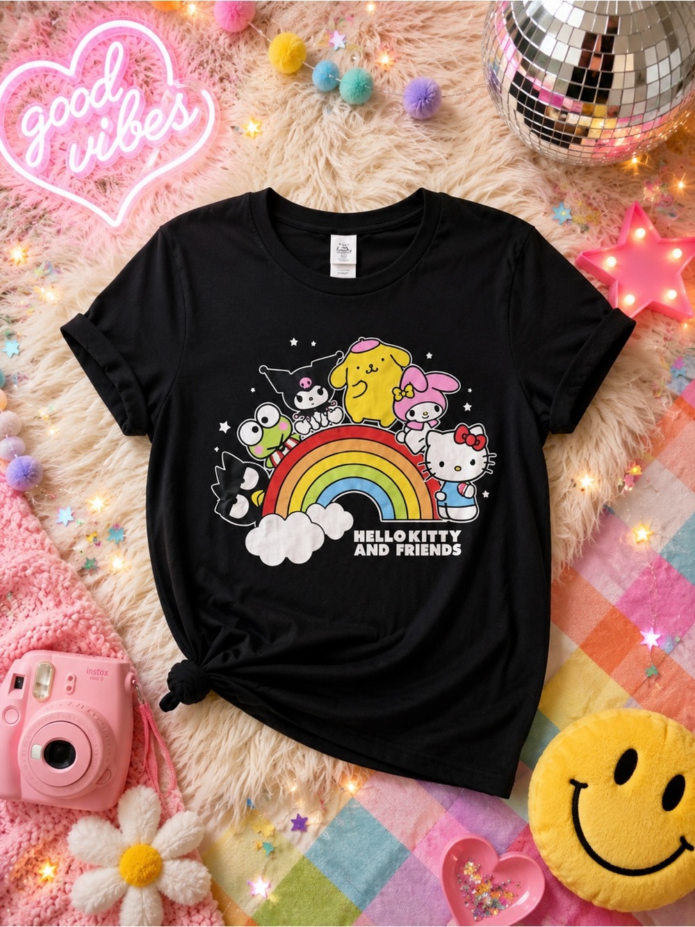 NWT Hello Kitty Sanrio Rainbow Friends Black Graphic T-Shirt